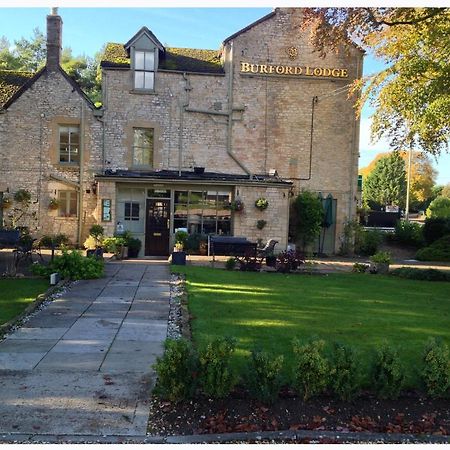 Burford Lodge Luaran gambar
